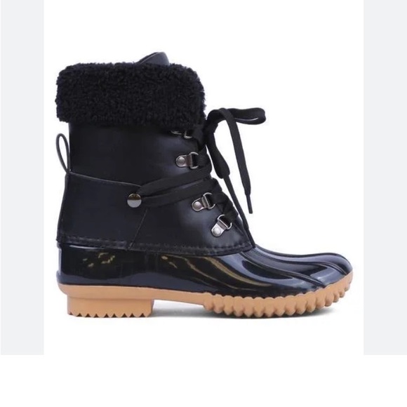 DV by Dolce Vita black duck boot size 8. No box - Picture 7 of 13